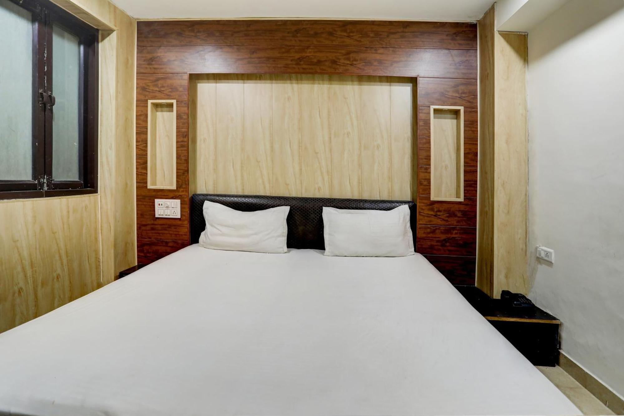 לודהיאנה Hotel O Hcn מראה חיצוני תמונה