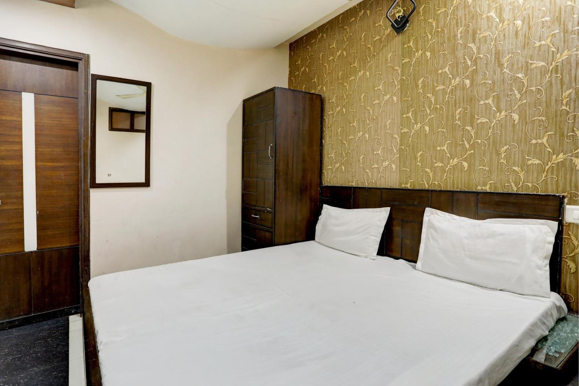 לודהיאנה Hotel O Hcn מראה חיצוני תמונה
